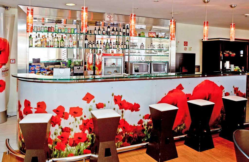 Ibis Colinas
