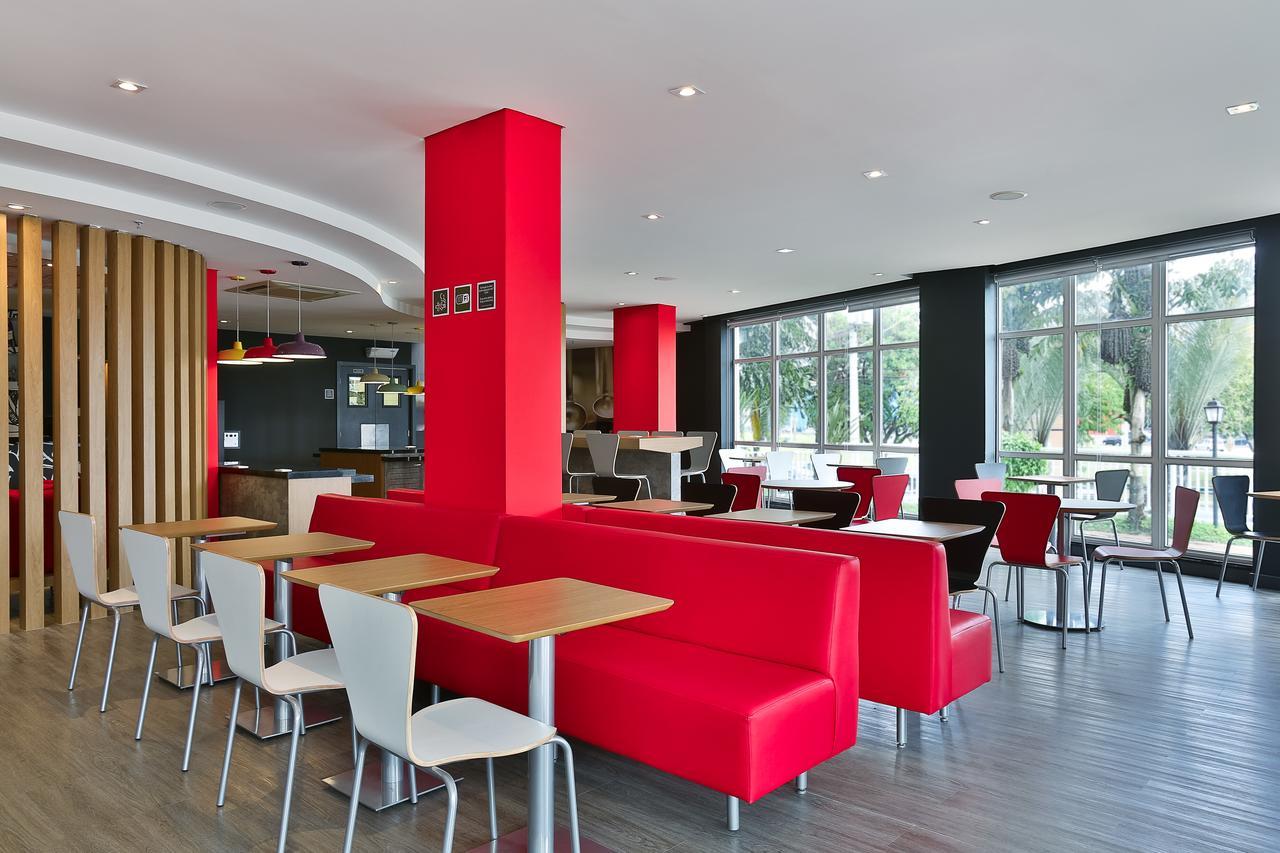 Ibis Colinas 3* São José dos Campos